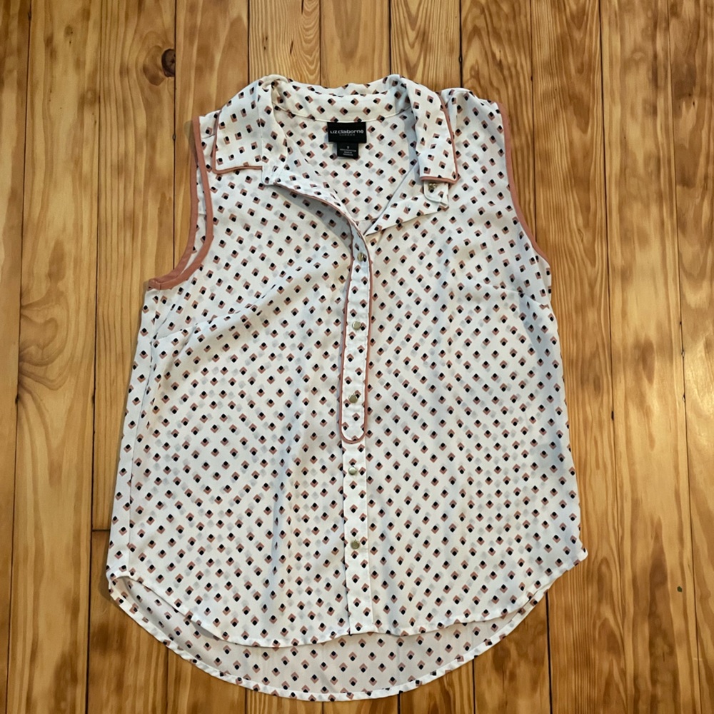 Sleeveless Dress Shirt